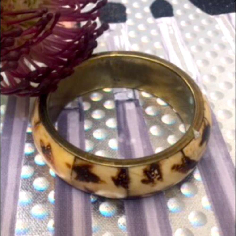 🔥 Unique Ethnic Bangle Bracelet